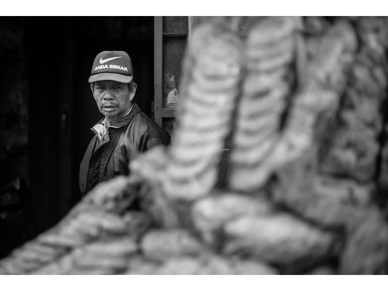 142 selective refusal of assistance by government aides