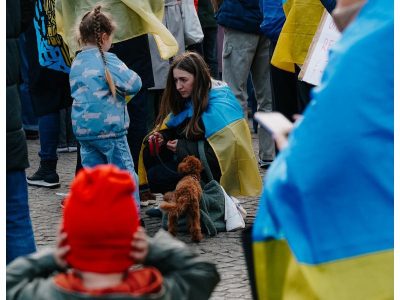 194 disclosing identities of secret agents banner