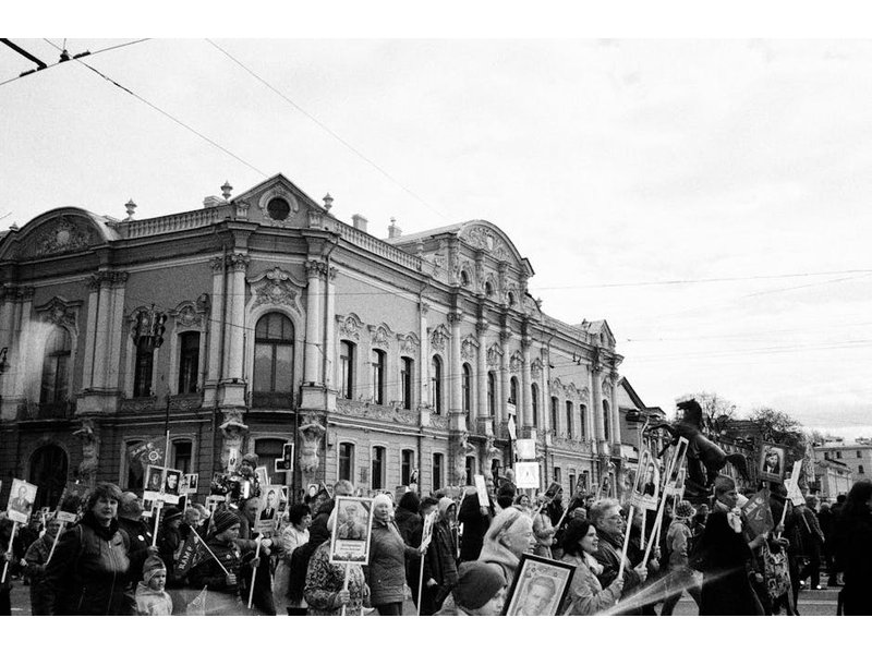 035 humorous skits and pranks